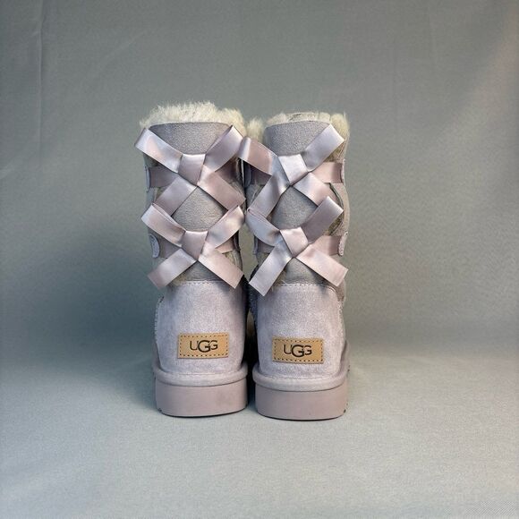 New Women's 9 UGG Boots Bailey Bow Light Purple Lavender Suede w/ Purple Soles - Picture 8 of 11